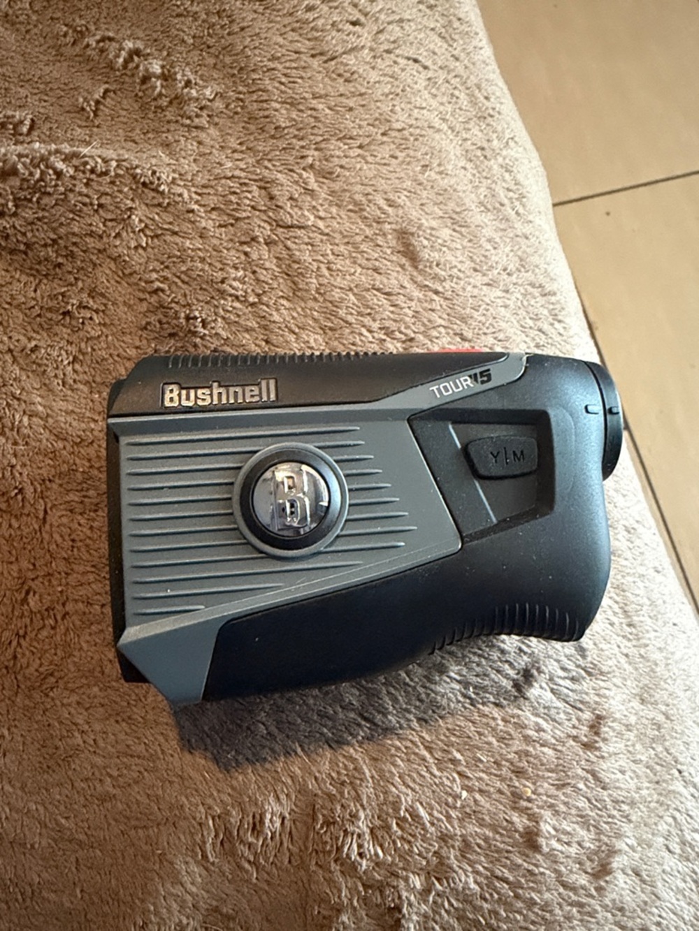 Bushnell Golf Tour V5 Rangefinder -